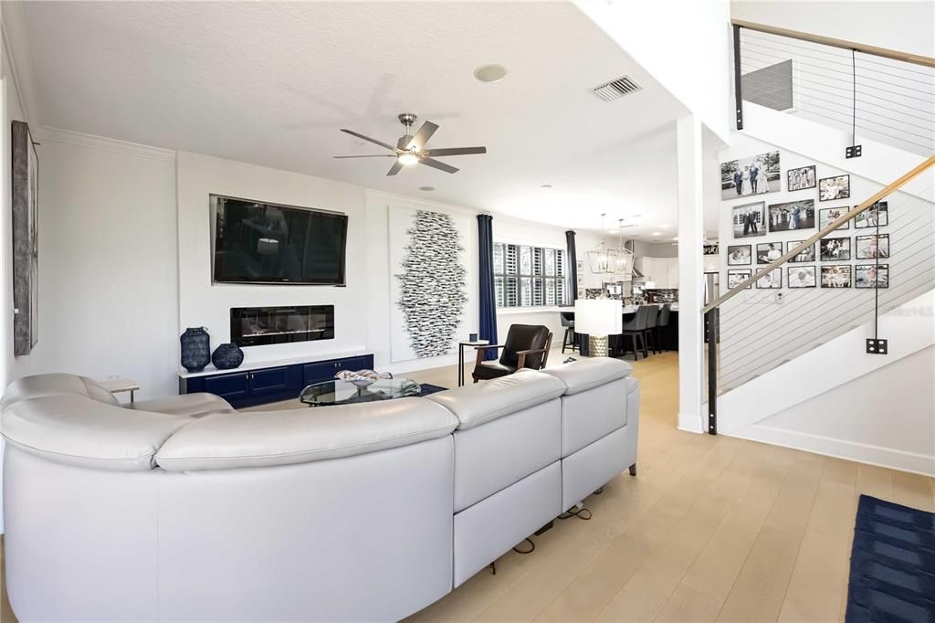 For Sale: $2,499,900 (4 beds, 3 baths, 2886 Square Feet)