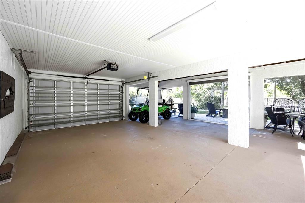 For Sale: $2,499,900 (4 beds, 3 baths, 2886 Square Feet)