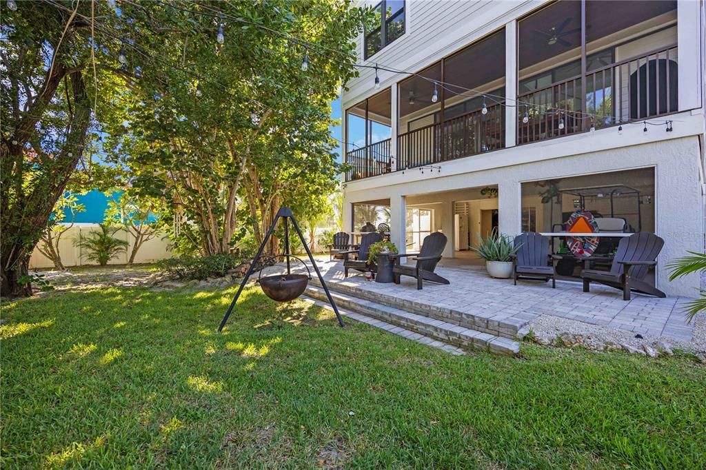 For Sale: $2,499,900 (4 beds, 3 baths, 2886 Square Feet)