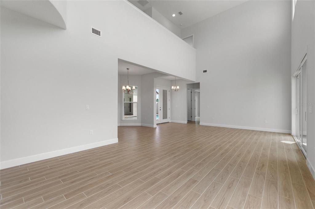 For Sale: $1,125,000 (4 beds, 3 baths, 3096 Square Feet)