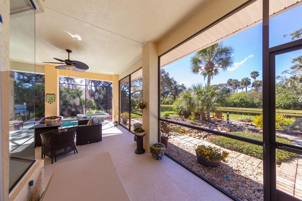 For Sale: $715,000 (3 beds, 3 baths, 2772 Square Feet)