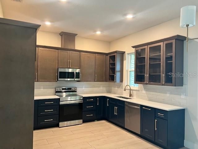 Active With Contract: $2,100 (3 beds, 2 baths, 1770 Square Feet)