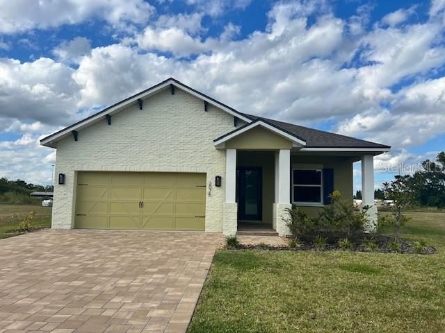 Active With Contract: $2,100 (3 beds, 2 baths, 1770 Square Feet)