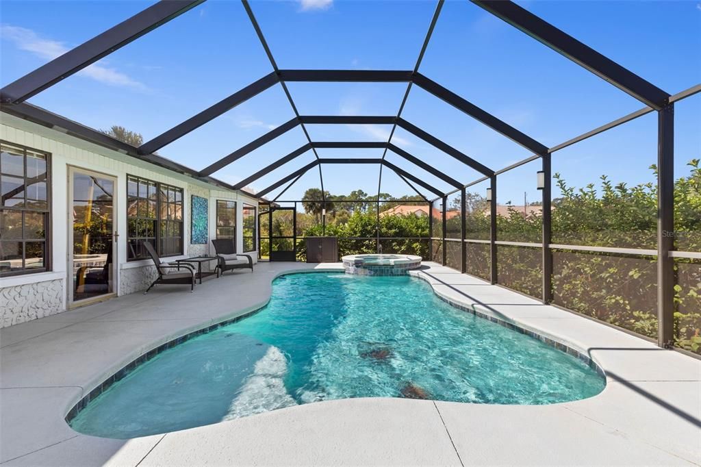 En Venta: $689,900 (3 camas, 2 baños, 2347 Pies cuadrados)