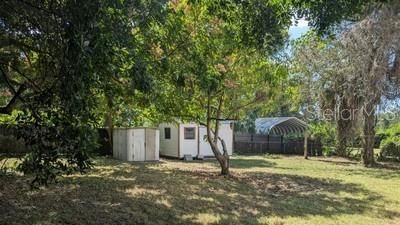 Active With Contract: $239,000 (2 beds, 1 baths, 952 Square Feet)