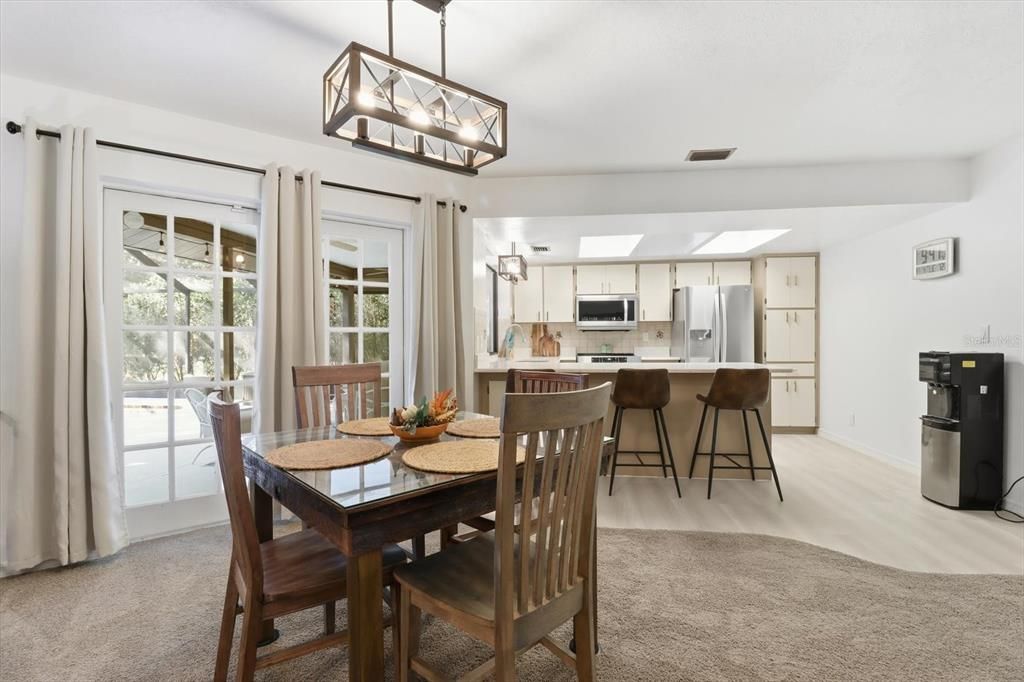 For Sale: $449,900 (3 beds, 2 baths, 1818 Square Feet)