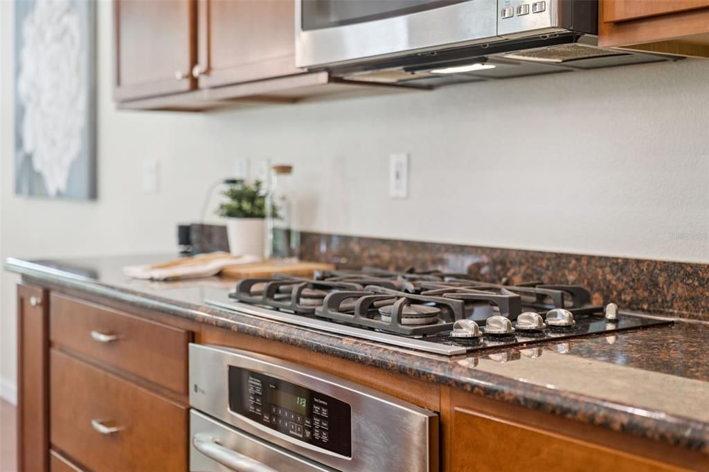 En Venta: $399,000 (3 camas, 2 baños, 1905 Pies cuadrados)