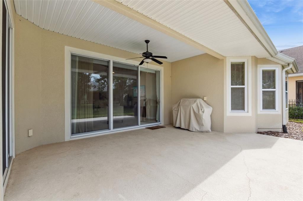 En Venta: $399,000 (3 camas, 2 baños, 1905 Pies cuadrados)