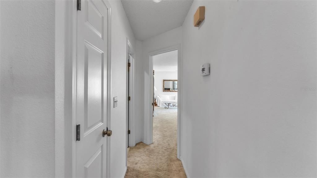 合同活跃: $360,000 (3 贝兹, 2 浴室, 1948 平方英尺)