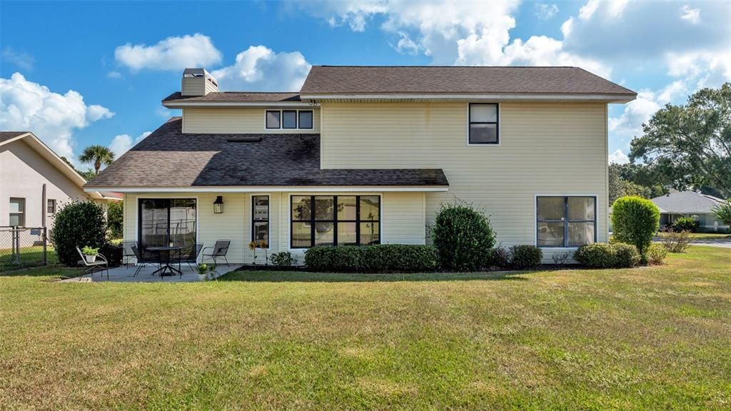 合同活跃: $360,000 (3 贝兹, 2 浴室, 1948 平方英尺)