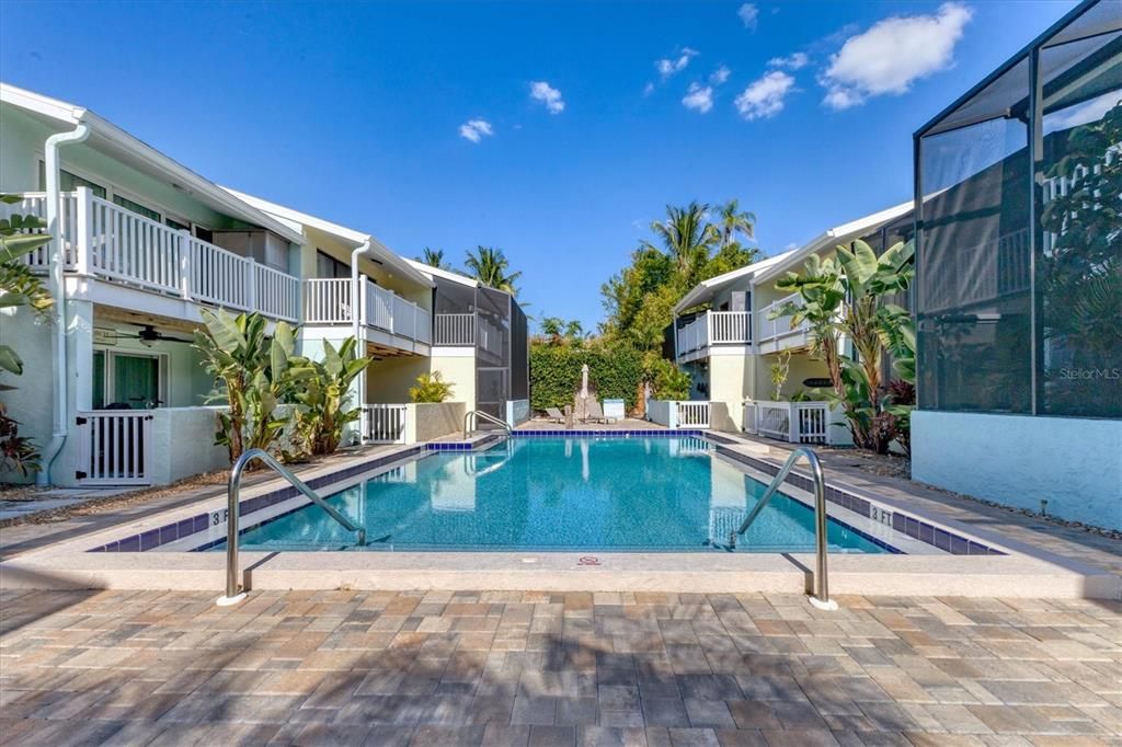 En Venta: $369,000 (2 camas, 1 baños, 1042 Pies cuadrados)