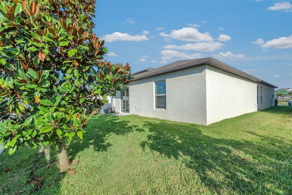 For Sale: $296,000 (3 beds, 2 baths, 1451 Square Feet)