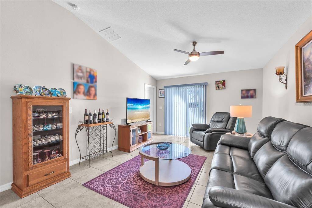 For Sale: $296,000 (3 beds, 2 baths, 1451 Square Feet)