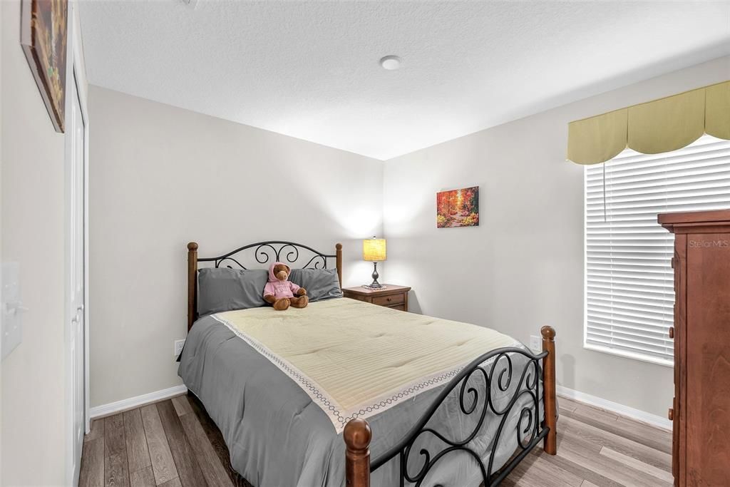 For Sale: $296,000 (3 beds, 2 baths, 1451 Square Feet)