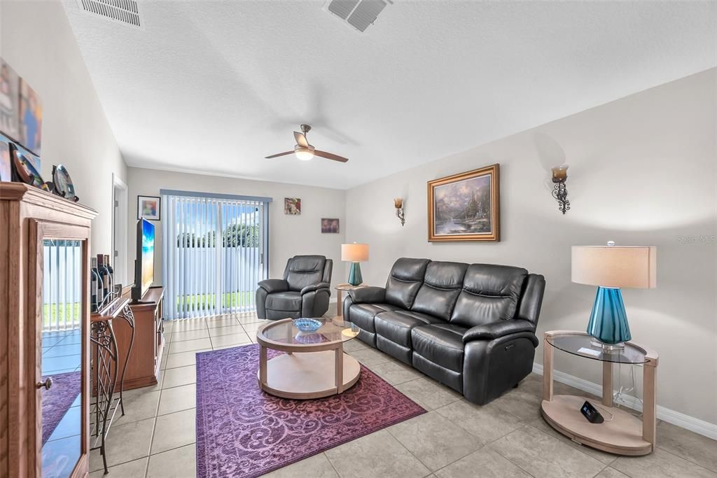 For Sale: $296,000 (3 beds, 2 baths, 1451 Square Feet)