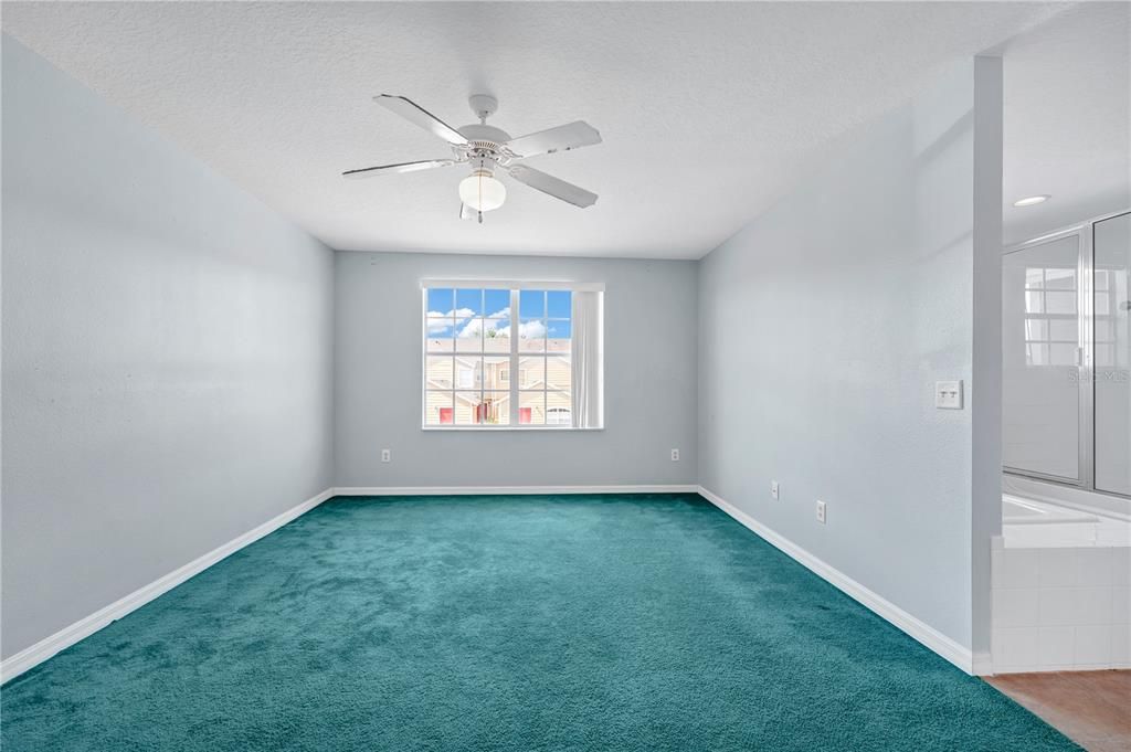 待售: $309,000 (4 贝兹, 3 浴室, 1881 平方英尺)