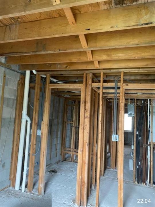 For Sale: $85,000 (2 beds, 2 baths, 960 Square Feet)