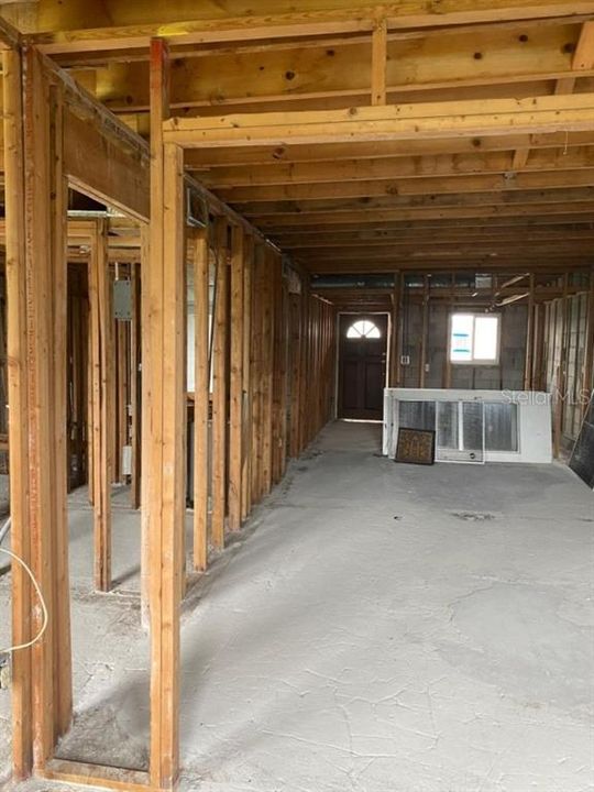 For Sale: $85,000 (2 beds, 2 baths, 960 Square Feet)