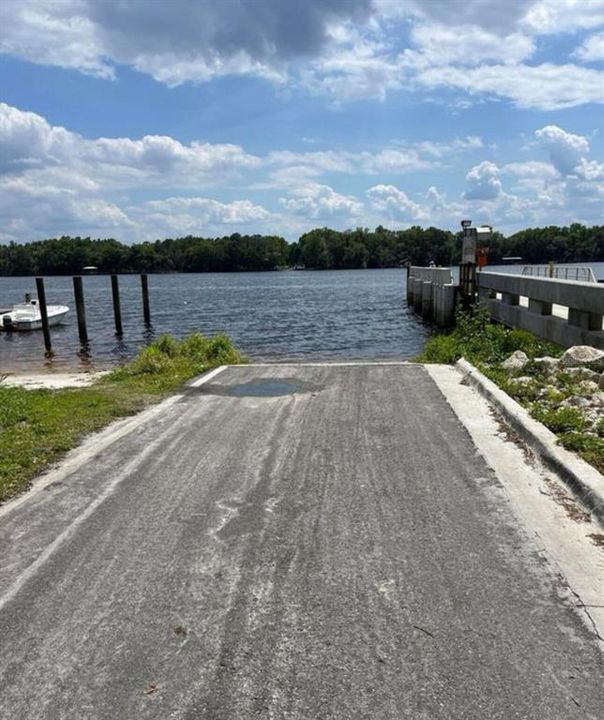 На продажу: $14,000 (0.23 acres)