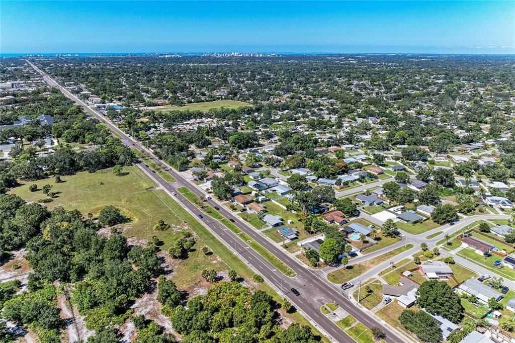 На продажу: $620,000 (5 спален, 4 ванн, 2333 Квадратных фут)