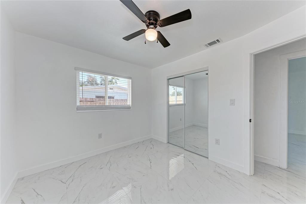 На продажу: $620,000 (5 спален, 4 ванн, 2333 Квадратных фут)