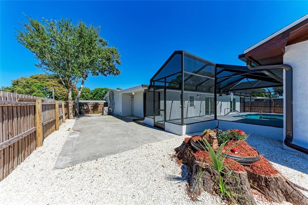 На продажу: $620,000 (5 спален, 4 ванн, 2333 Квадратных фут)