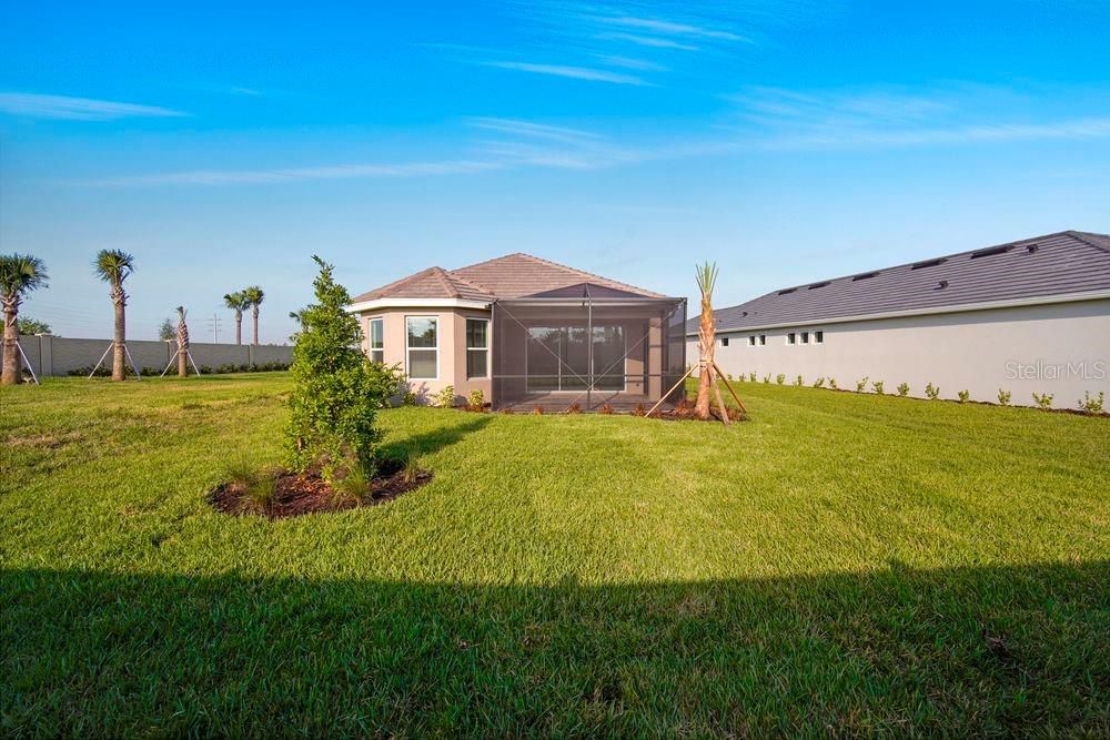 Activo con contrato: $429,999 (2 camas, 2 baños, 1689 Pies cuadrados)