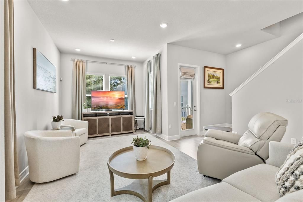 待售: $809,000 (3 贝兹, 3 浴室, 2062 平方英尺)