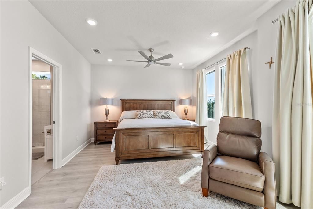 待售: $809,000 (3 贝兹, 3 浴室, 2062 平方英尺)