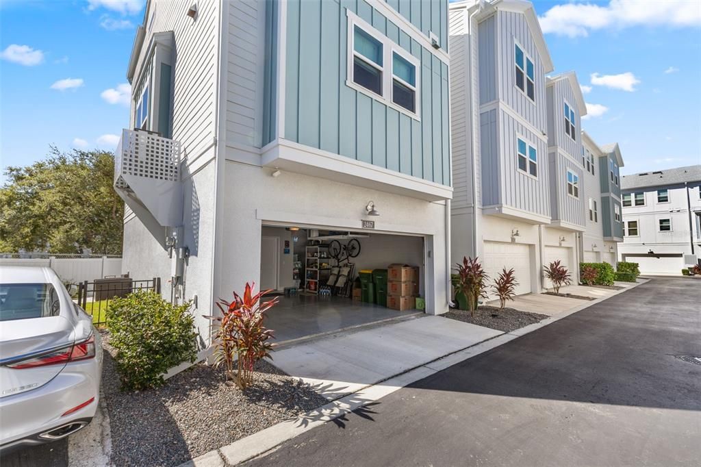 待售: $809,000 (3 贝兹, 3 浴室, 2062 平方英尺)