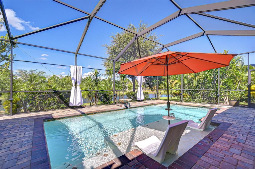 Под контрактом: $750,000 (4 спален, 3 ванн, 3213 Квадратных фут)