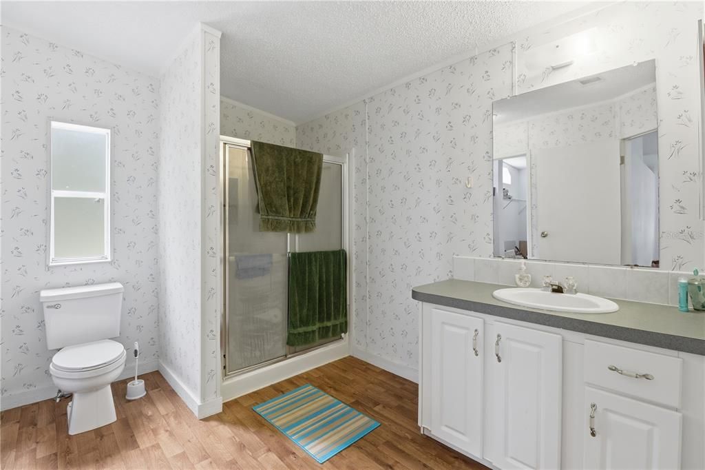 Active With Contract: $295,000 (3 beds, 3 baths, 2108 Square Feet)