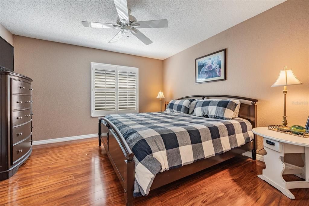 Active With Contract: $399,000 (3 beds, 2 baths, 1793 Square Feet)