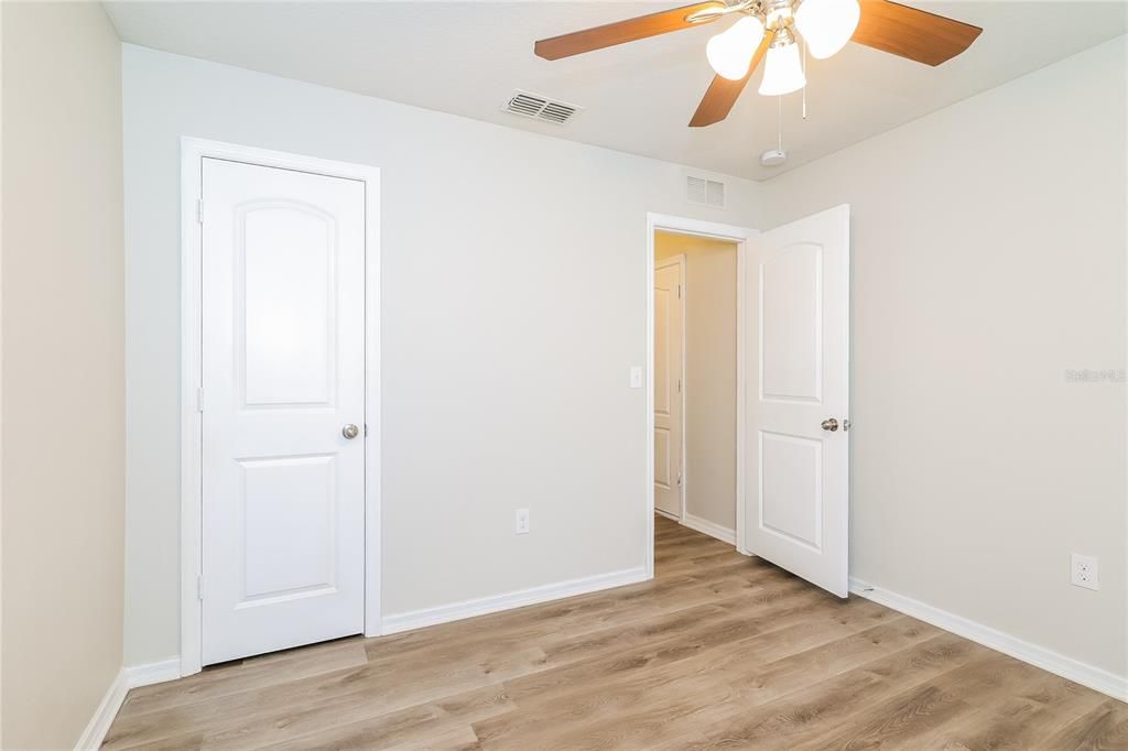 For Rent: $1,725 (4 beds, 2 baths, 1414 Square Feet)