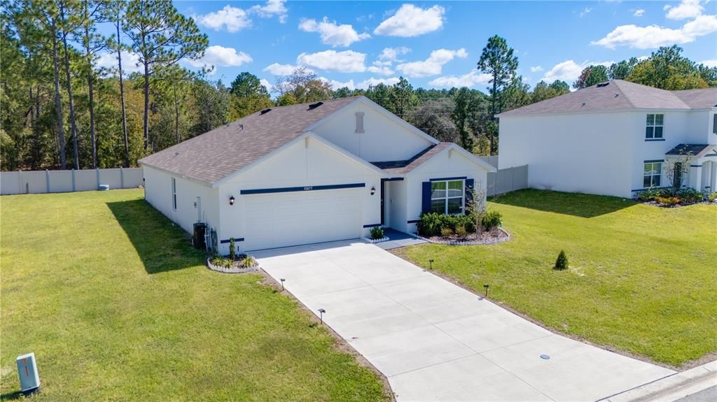 For Sale: $312,000 (4 beds, 2 baths, 1828 Square Feet)