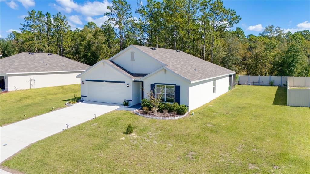 For Sale: $312,000 (4 beds, 2 baths, 1828 Square Feet)