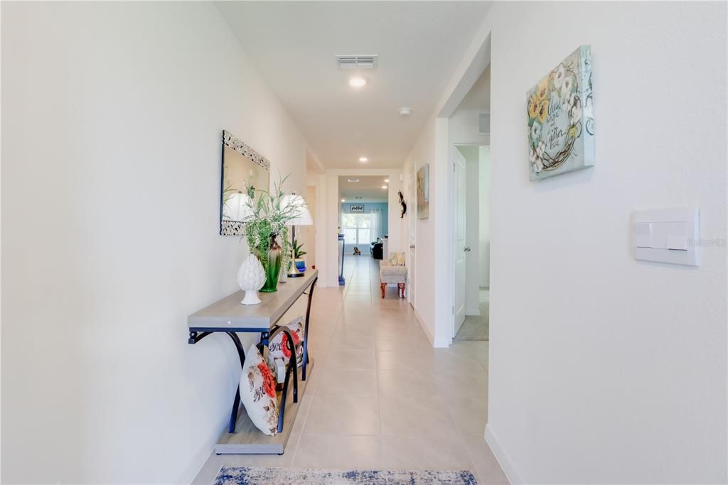 For Sale: $312,000 (4 beds, 2 baths, 1828 Square Feet)