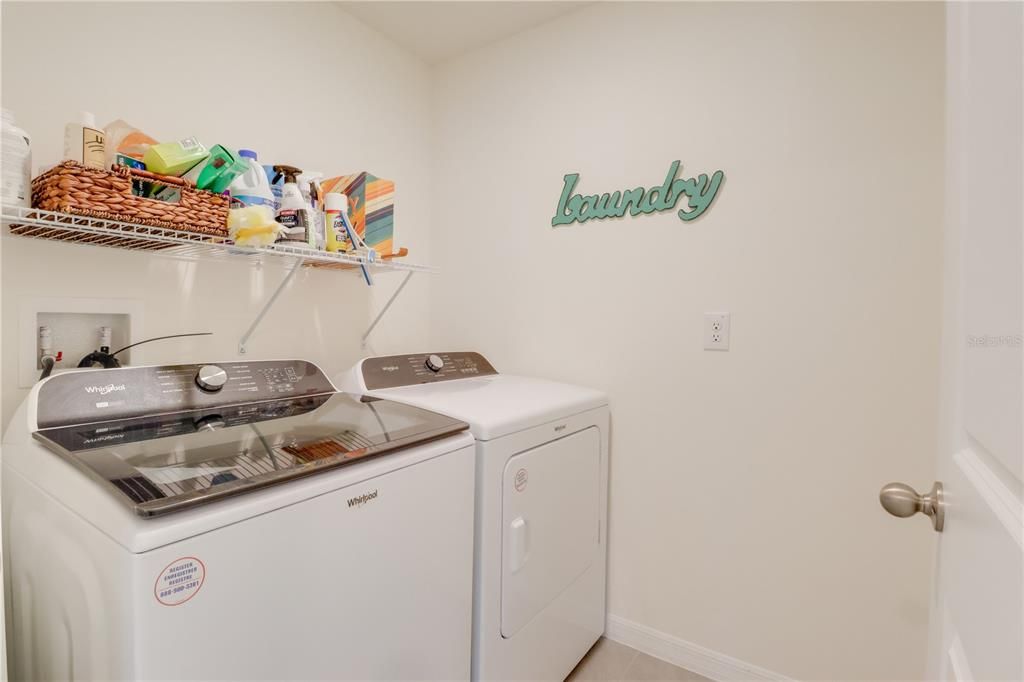 For Sale: $312,000 (4 beds, 2 baths, 1828 Square Feet)