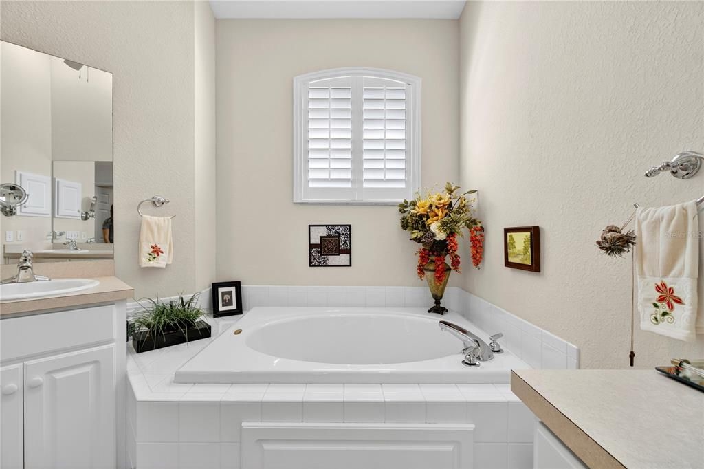 En Venta: $424,900 (3 camas, 2 baños, 1777 Pies cuadrados)