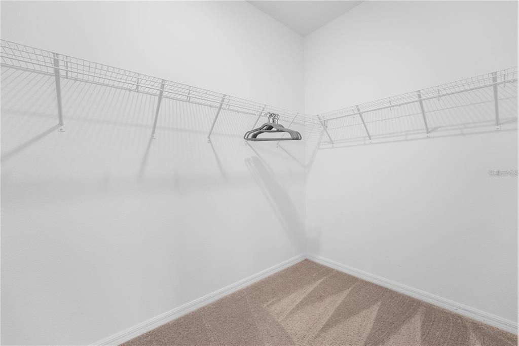 待售: $450,000 (4 贝兹, 2 浴室, 1910 平方英尺)