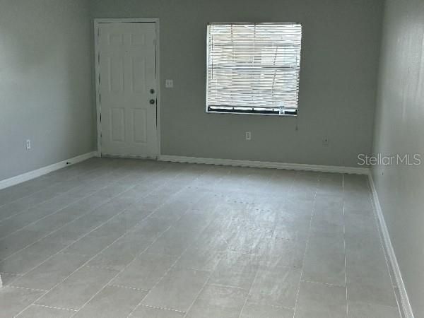 En Renta: $1,350 (2 camas, 1 baños, 812 Pies cuadrados)