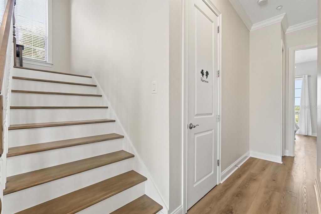 For Sale: $1,699,000 (5 beds, 4 baths, 3658 Square Feet)