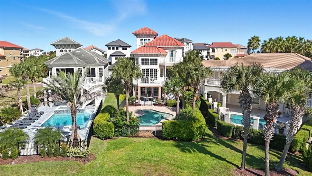 For Sale: $1,699,000 (5 beds, 4 baths, 3658 Square Feet)