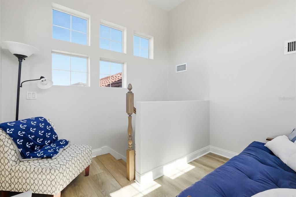 For Sale: $1,699,000 (5 beds, 4 baths, 3658 Square Feet)