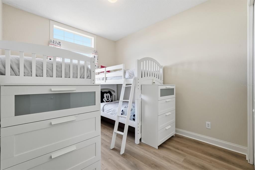 For Sale: $1,699,000 (5 beds, 4 baths, 3658 Square Feet)