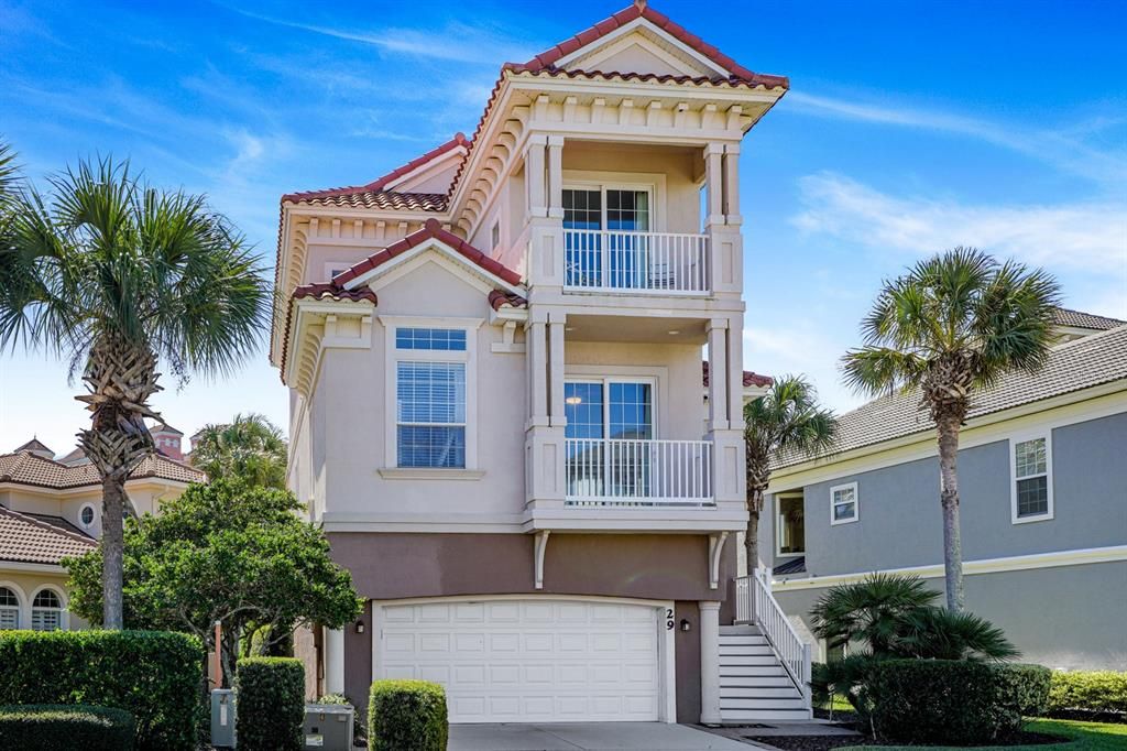 For Sale: $1,699,000 (5 beds, 4 baths, 3658 Square Feet)