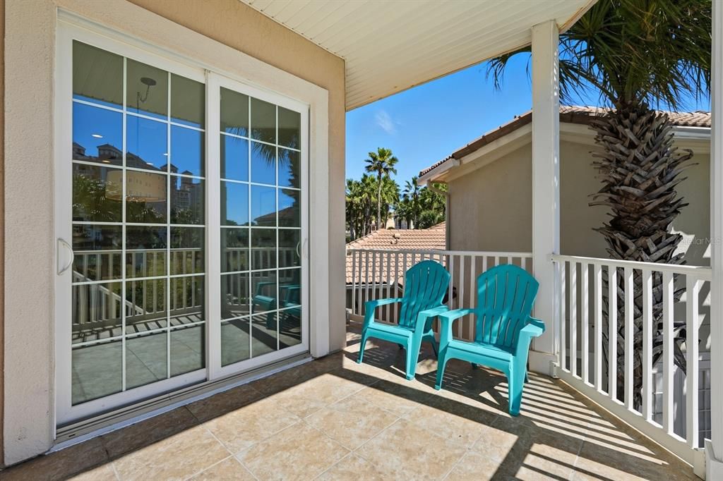 For Sale: $1,699,000 (5 beds, 4 baths, 3658 Square Feet)