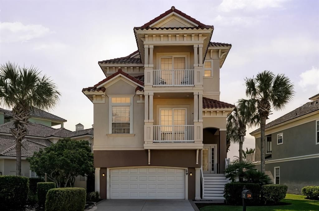 For Sale: $1,699,000 (5 beds, 4 baths, 3658 Square Feet)