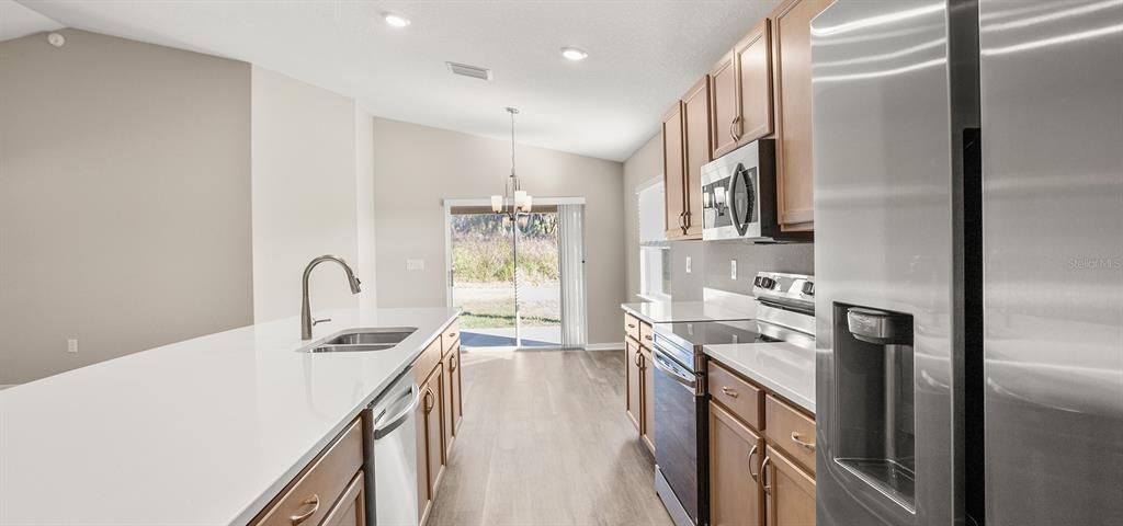 Active With Contract: $291,900 (4 beds, 2 baths, 1819 Square Feet)