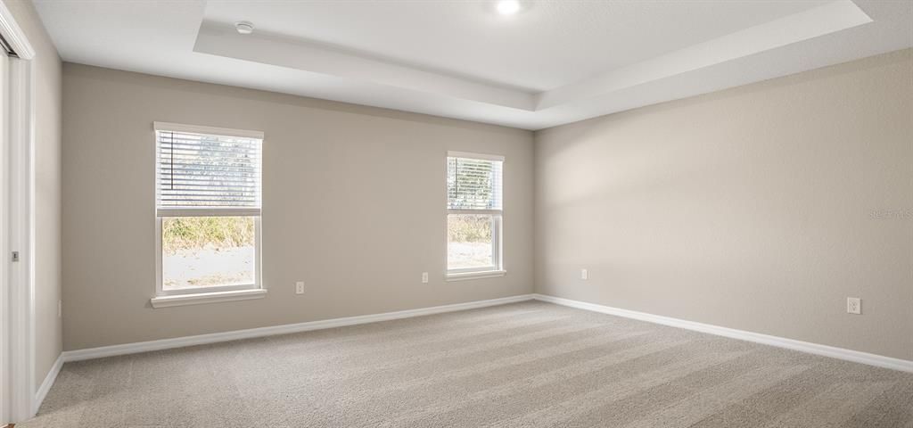 Active With Contract: $291,900 (4 beds, 2 baths, 1819 Square Feet)